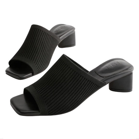 TIJN Shoes - TIJN Sandals, NWOT - Size 6